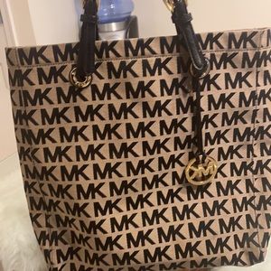 Michael Kors bag